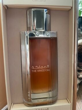 The Kingdom Women Hair Fragrance Oil - Amber Brown